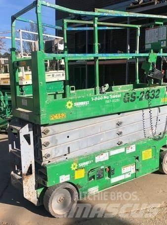 Genie GS2632 가위형 리프트