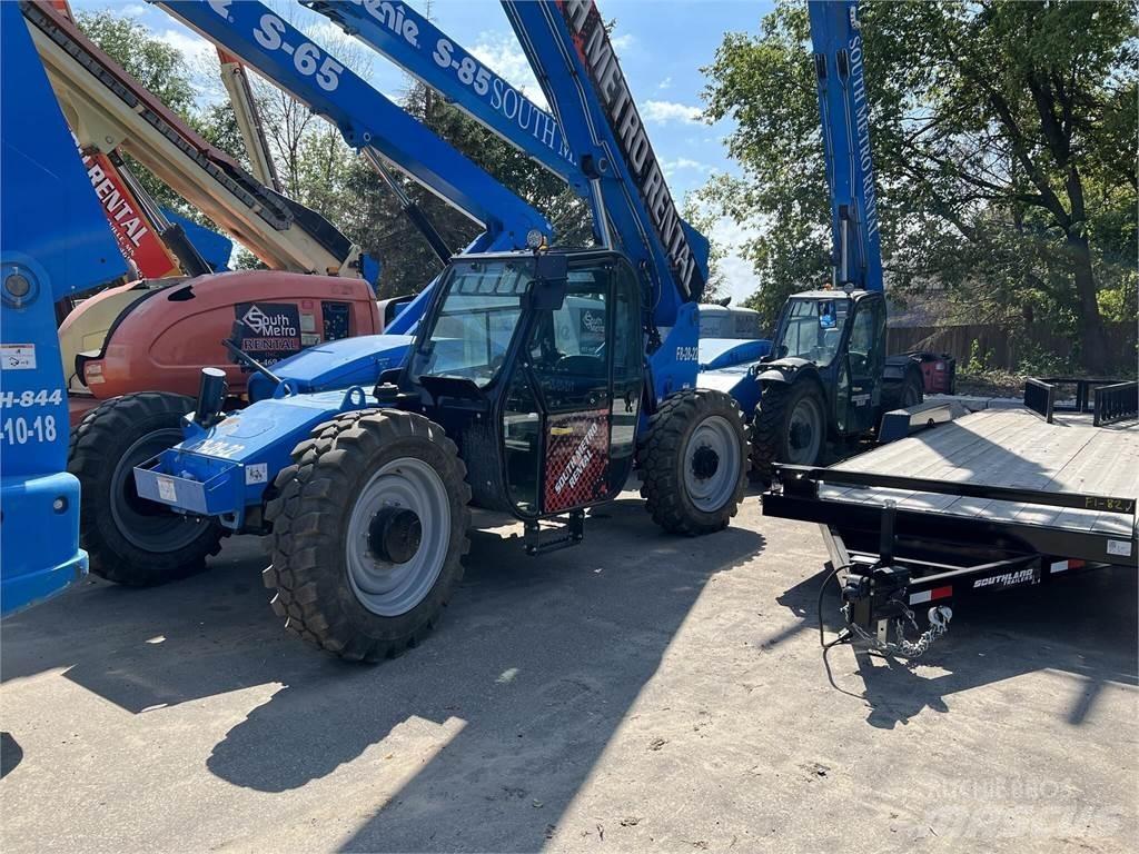Genie GTH844 텔러 핸들러
