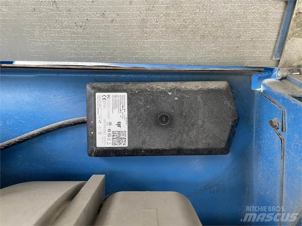 Genie S85 견인식 전동이동 리프트