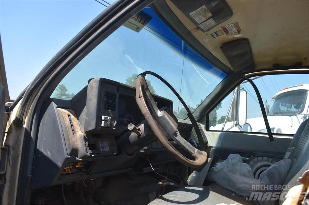 GMC TOPKICK C7500 덤프 트럭