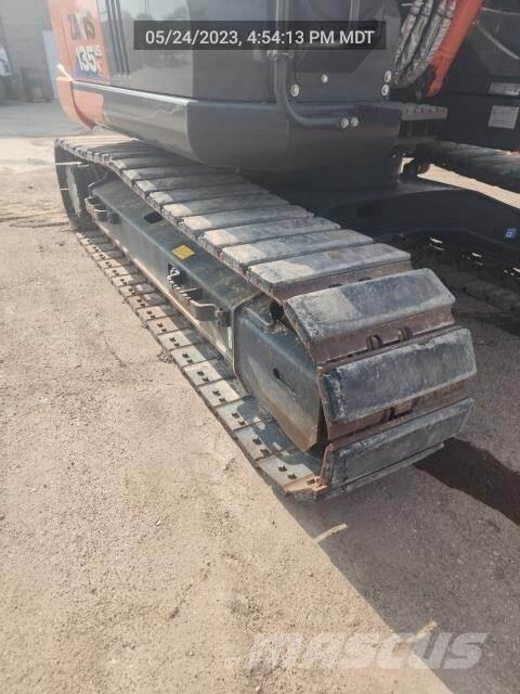 Hitachi ZX135US-6 대형 굴삭기 29톤 이상