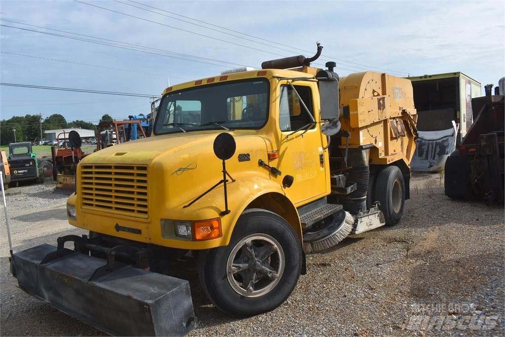 International 4700 청소 트럭