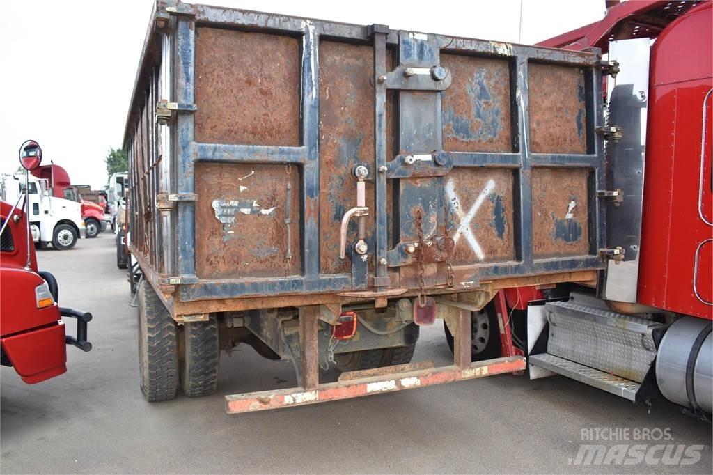 International 4900 크레인 트럭