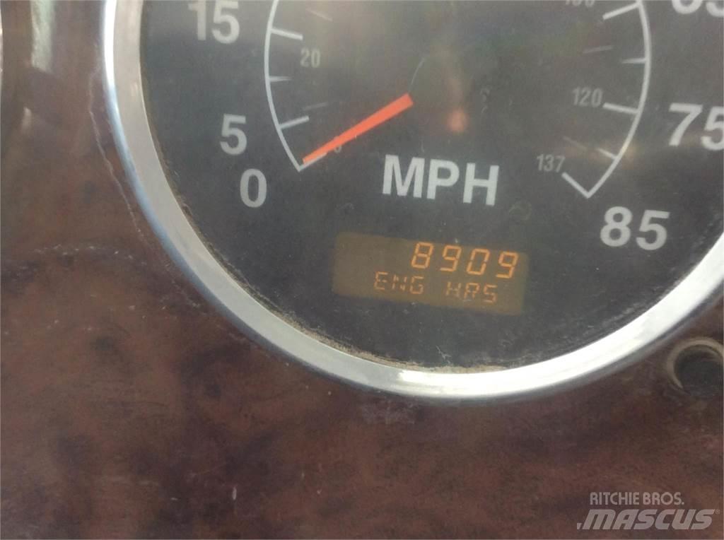 International 9400 급수차
