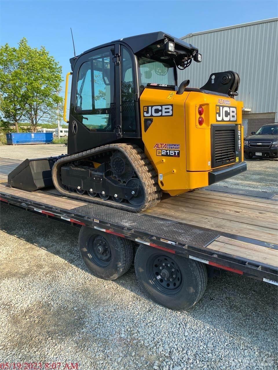 JCB 215T  스키드로더