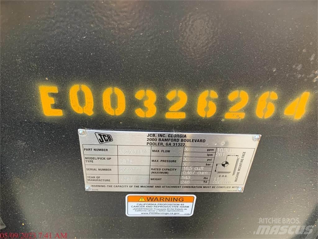 JCB 270T  스키드로더