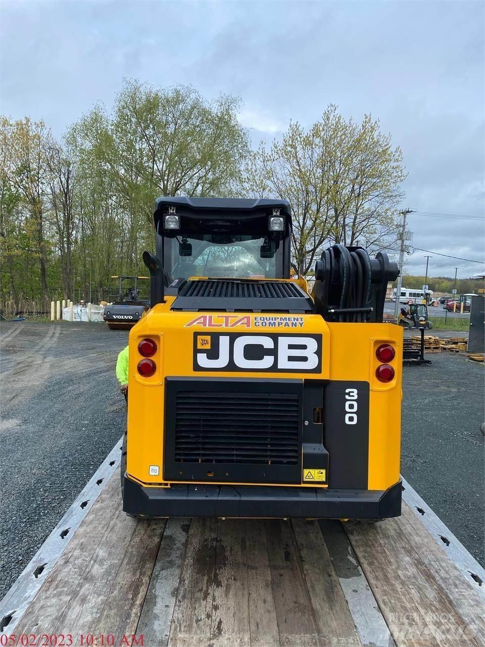 JCB 300  스키드로더