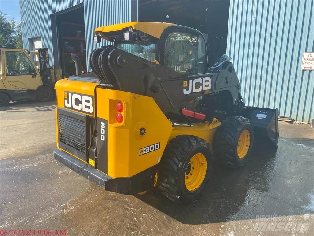 JCB 300  스키드로더