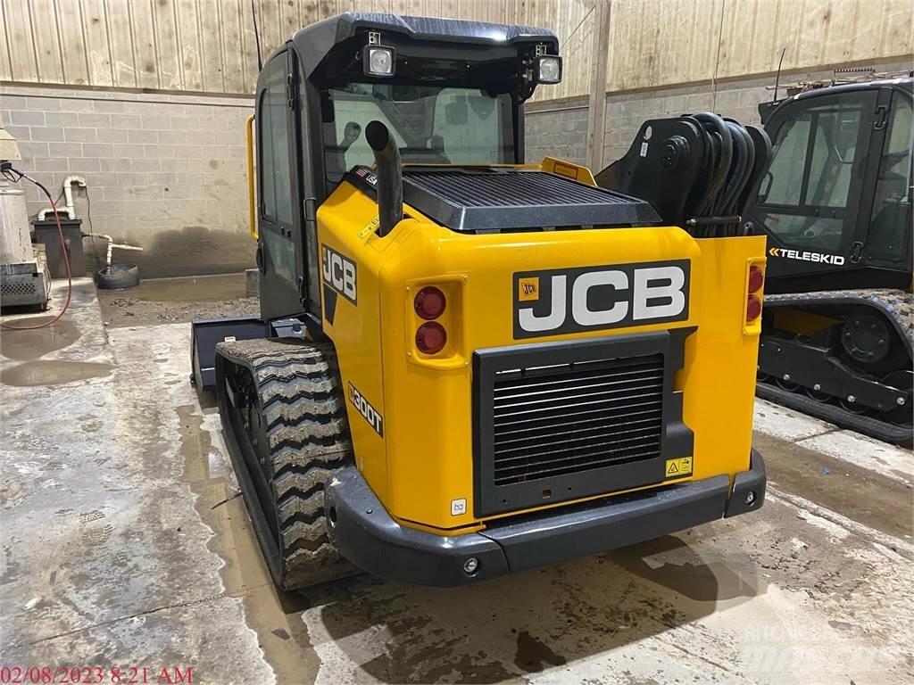JCB 300T  스키드로더