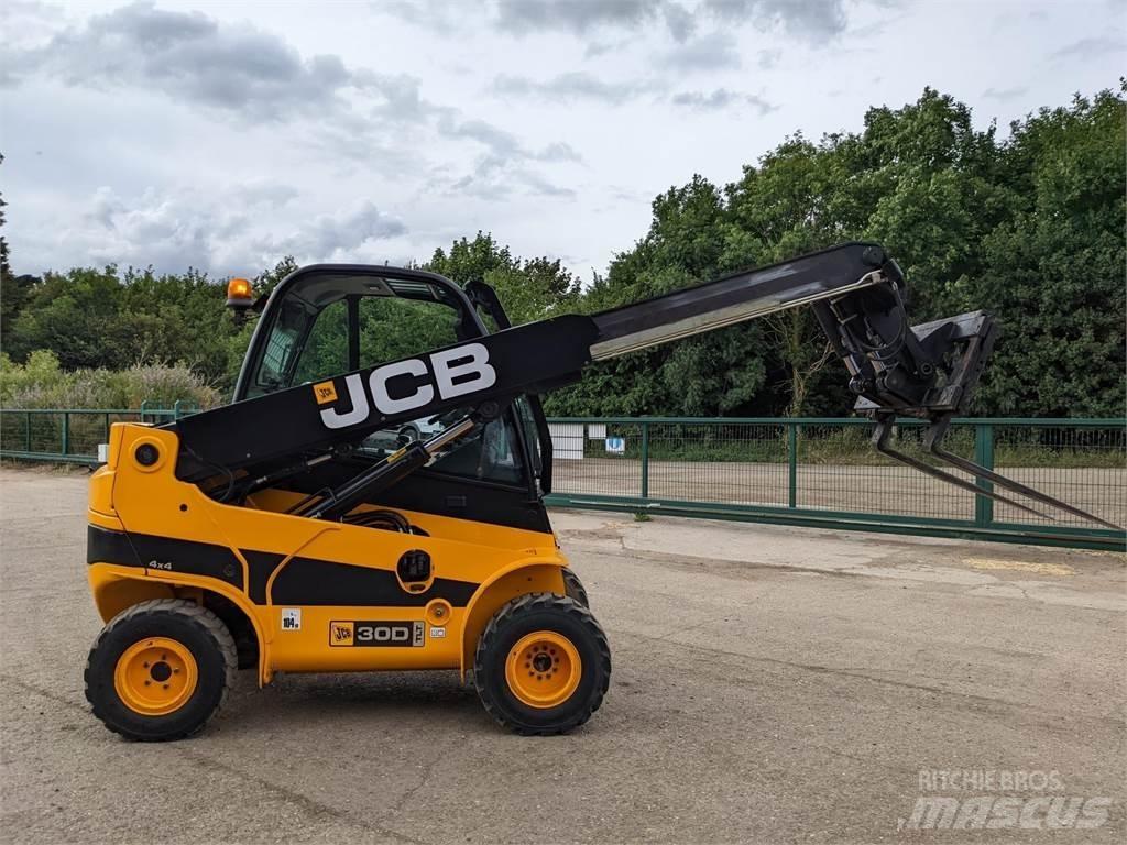 JCB 30D 텔러 핸들러