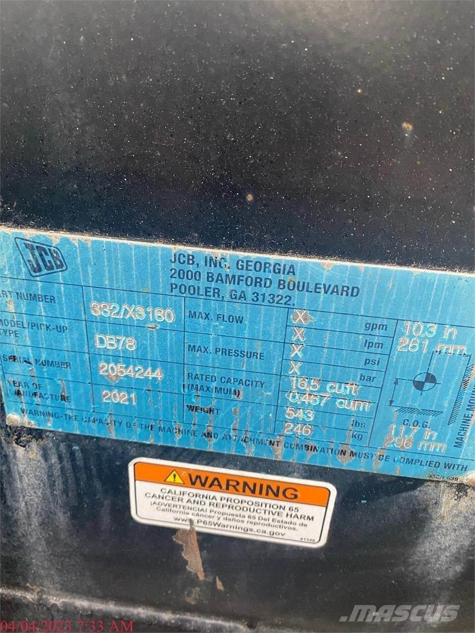 JCB 3TS-8W  스키드로더