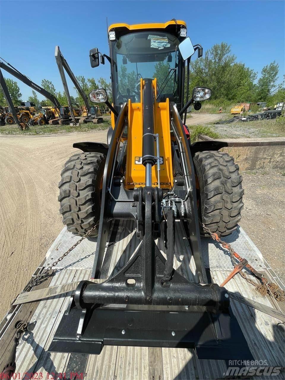 JCB 409  휠로우더