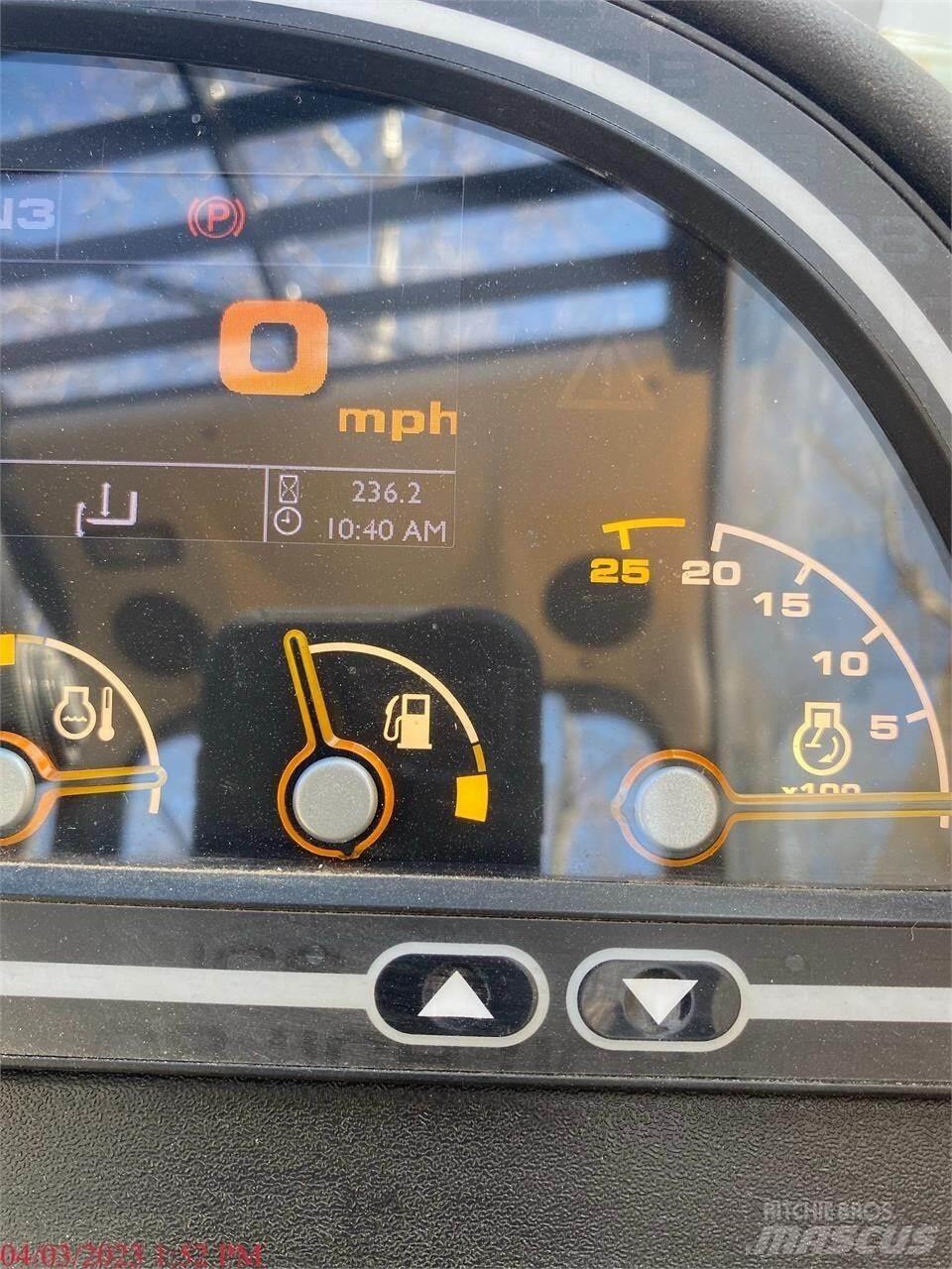JCB 506-23TC 텔러 핸들러