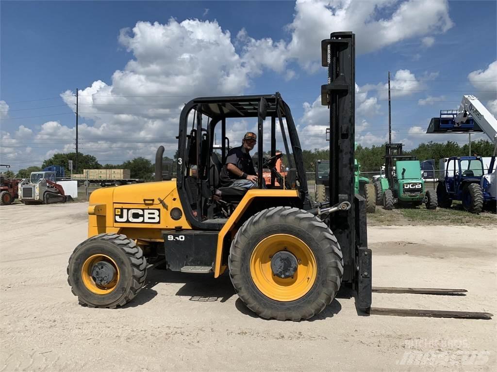 JCB 930 험지용 트럭
