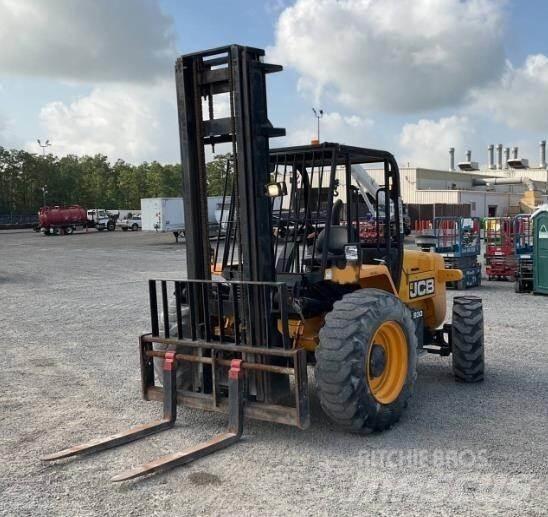 JCB 930 험지용 트럭