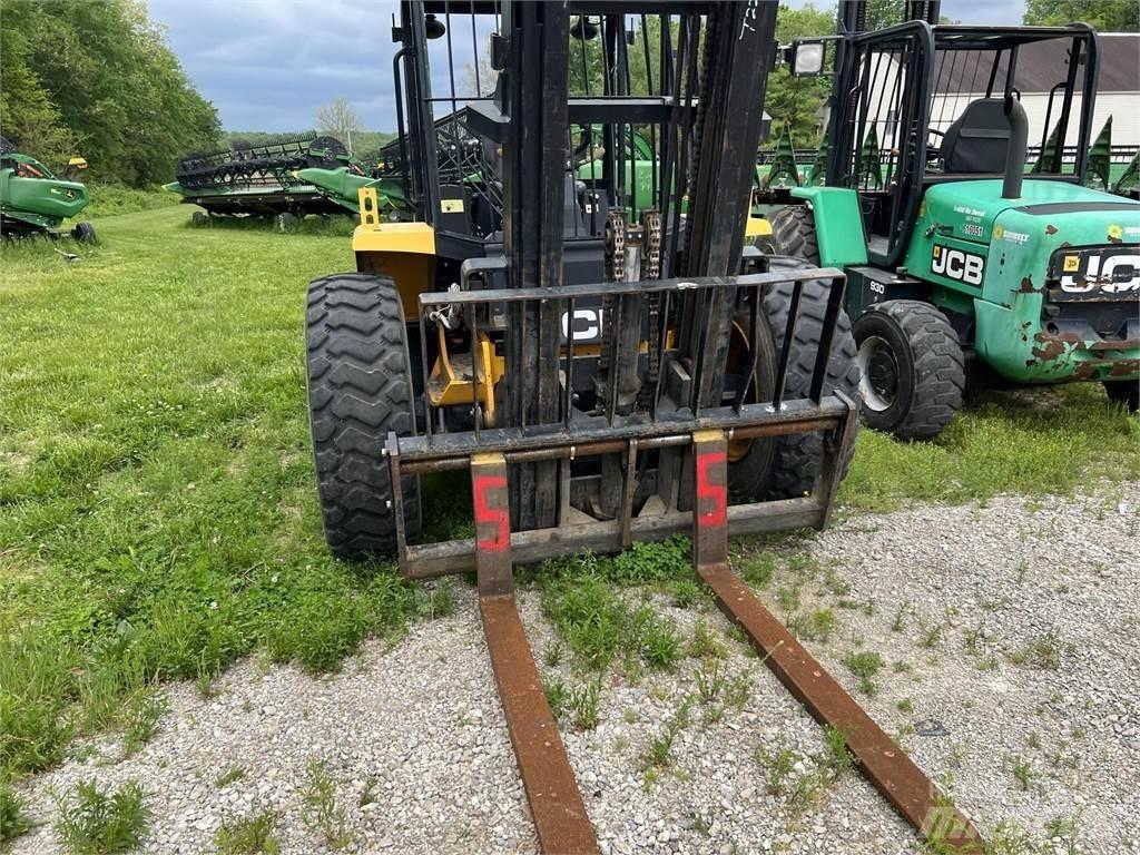 JCB 940 험지용 트럭