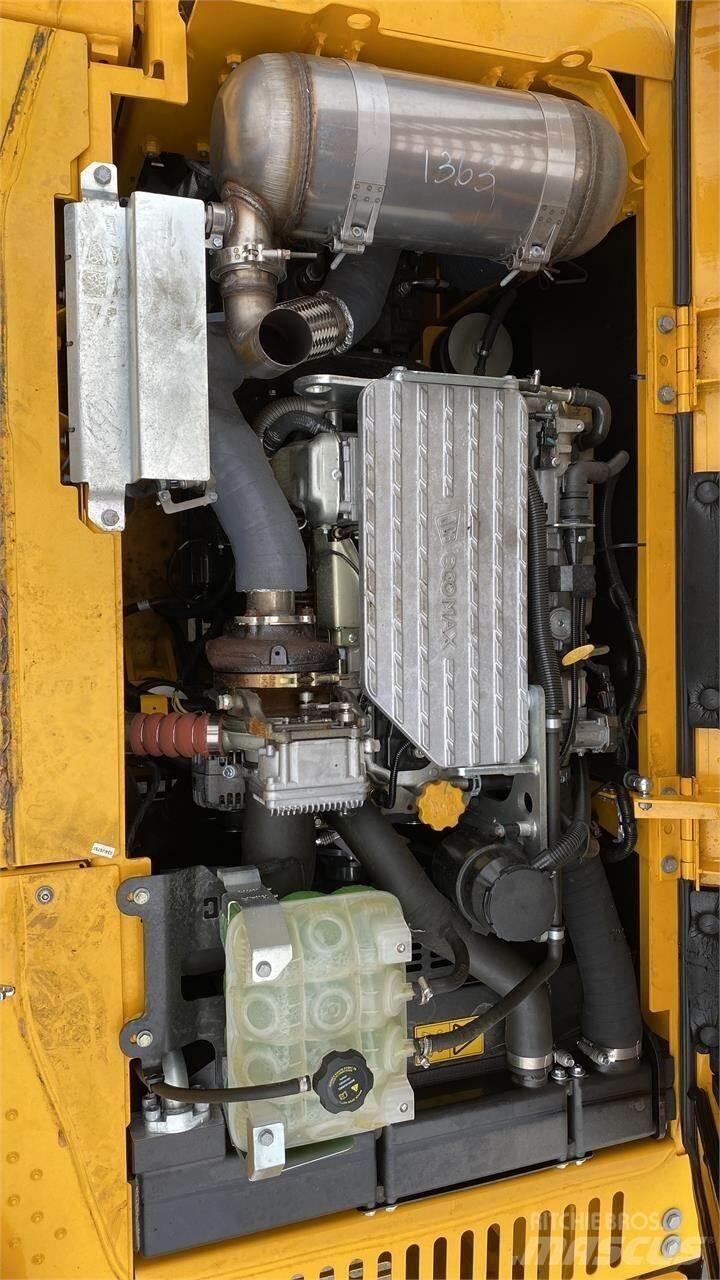 JCB JS160 대형 굴삭기 29톤 이상