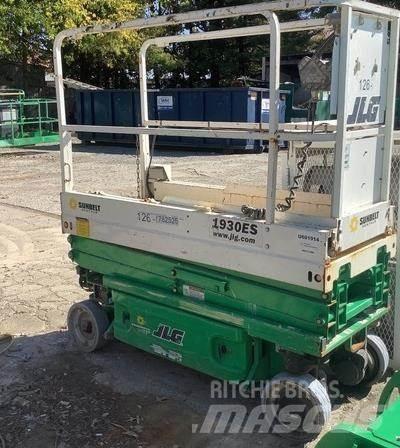 JLG 1930ES 가위형 리프트