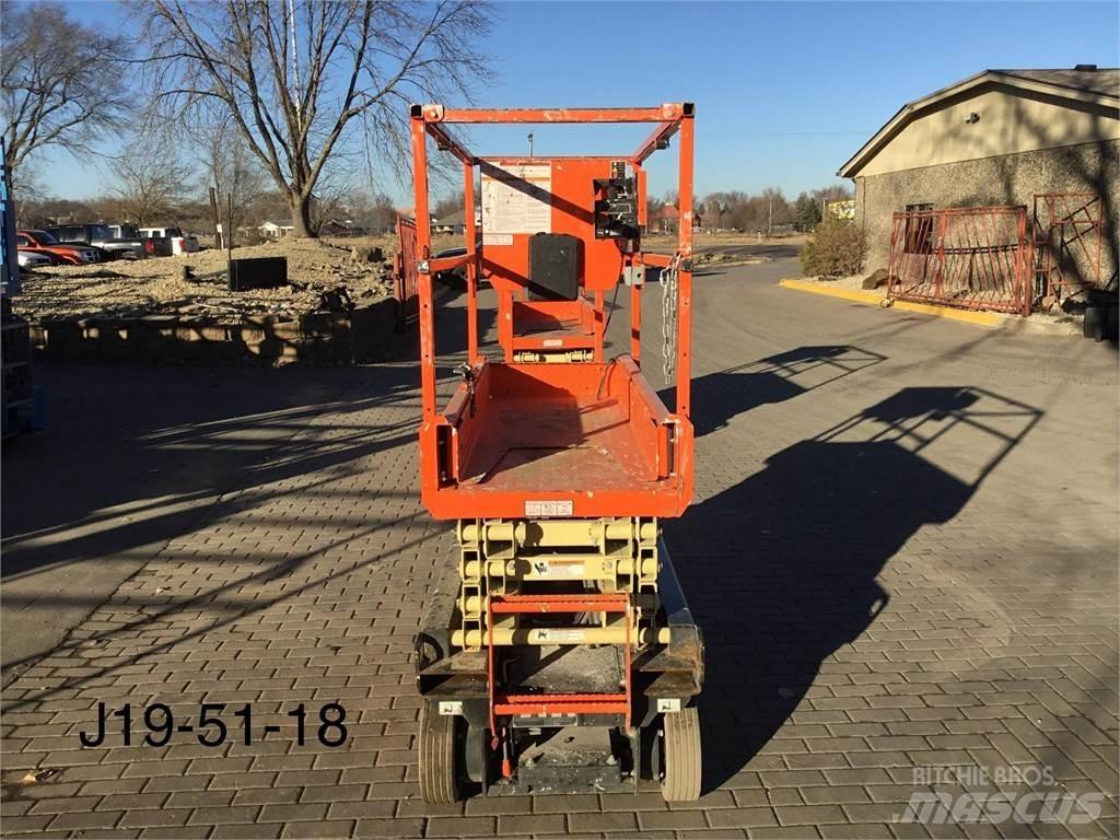 JLG 1932R 가위형 리프트