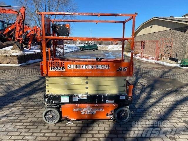 JLG 1932R 가위형 리프트
