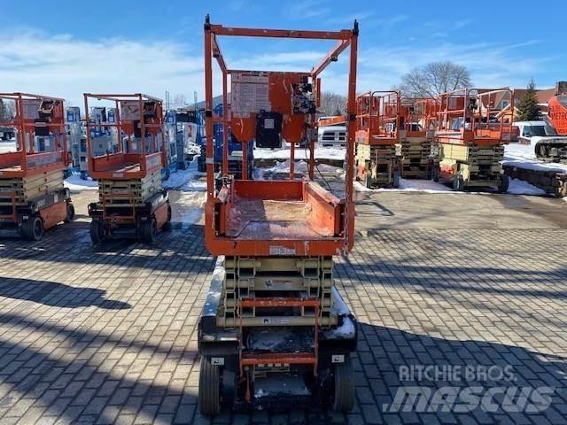 JLG 1932R 가위형 리프트