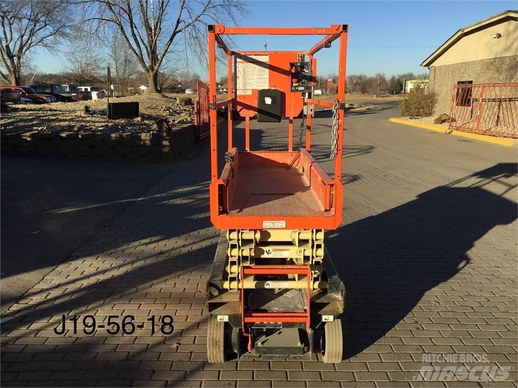 JLG 1932R 가위형 리프트
