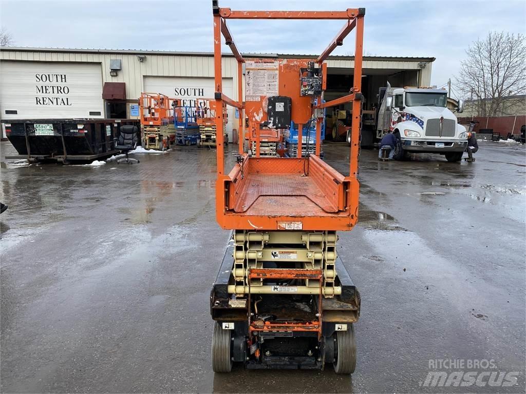 JLG 1932R 가위형 리프트