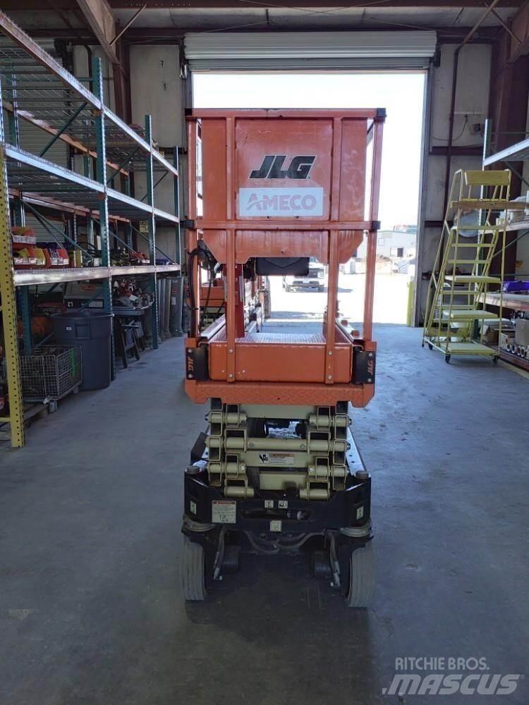 JLG 1932R 가위형 리프트