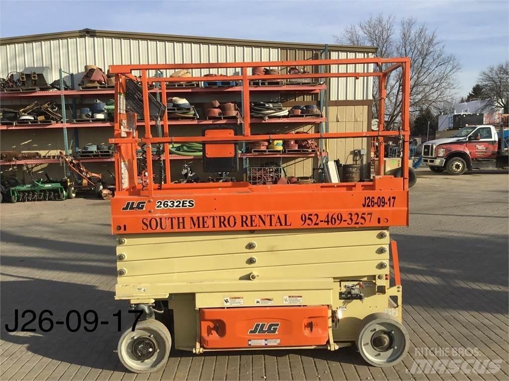 JLG 2632ES 가위형 리프트
