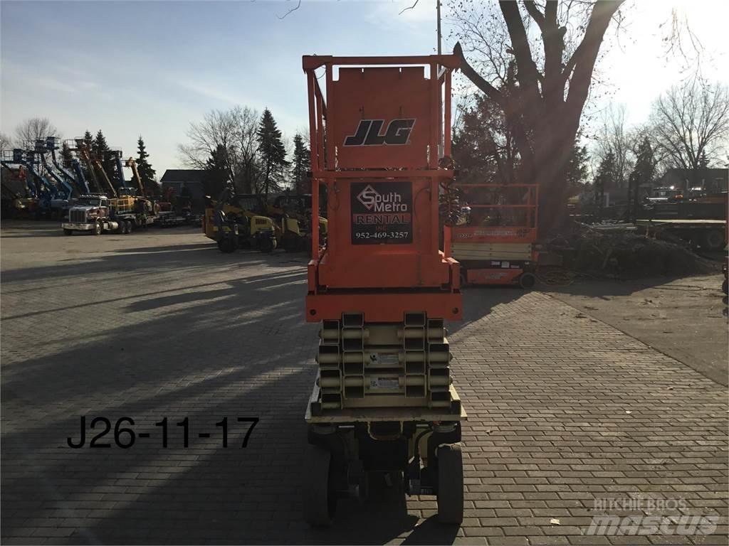 JLG 2632ES 가위형 리프트