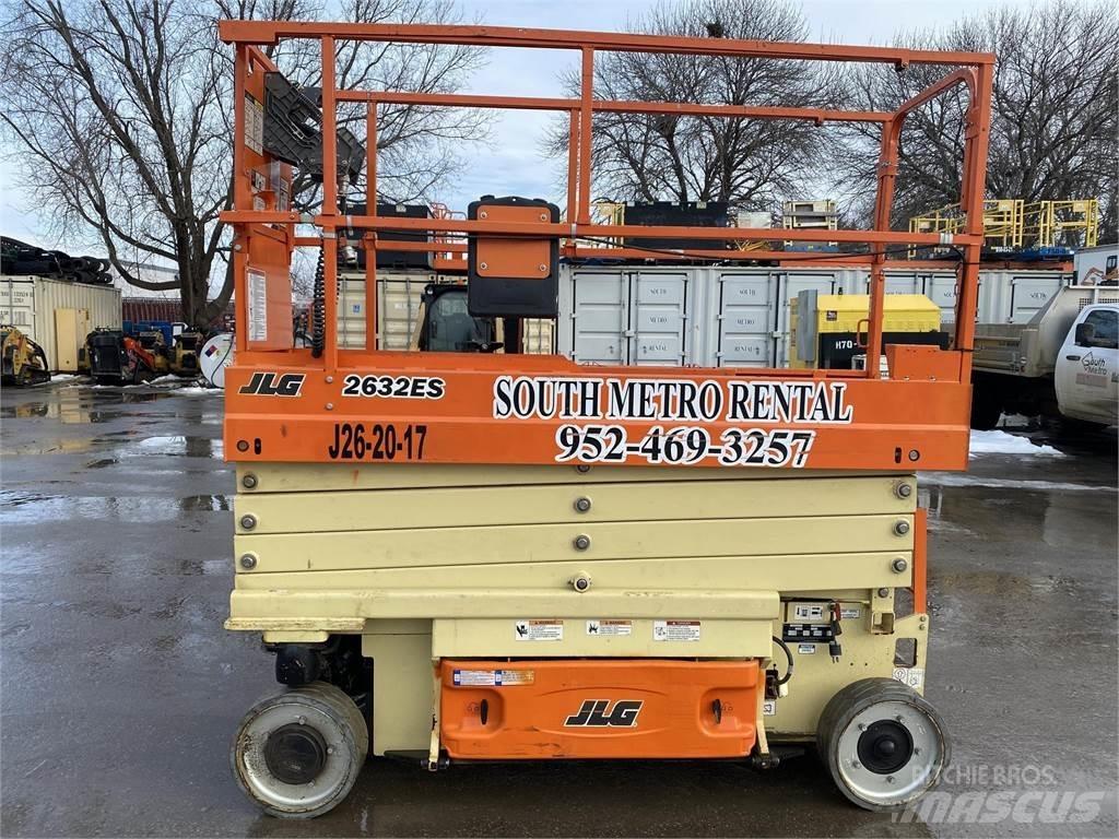 JLG 2632ES 가위형 리프트