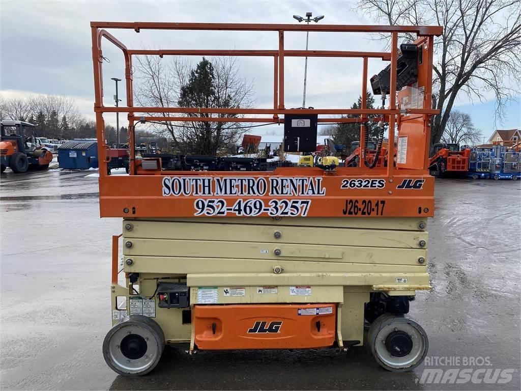 JLG 2632ES 가위형 리프트