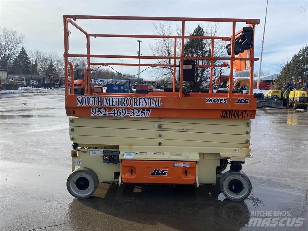 JLG 2646ES 가위형 리프트