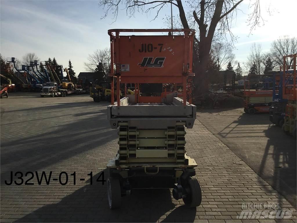 JLG 3246ES 가위형 리프트