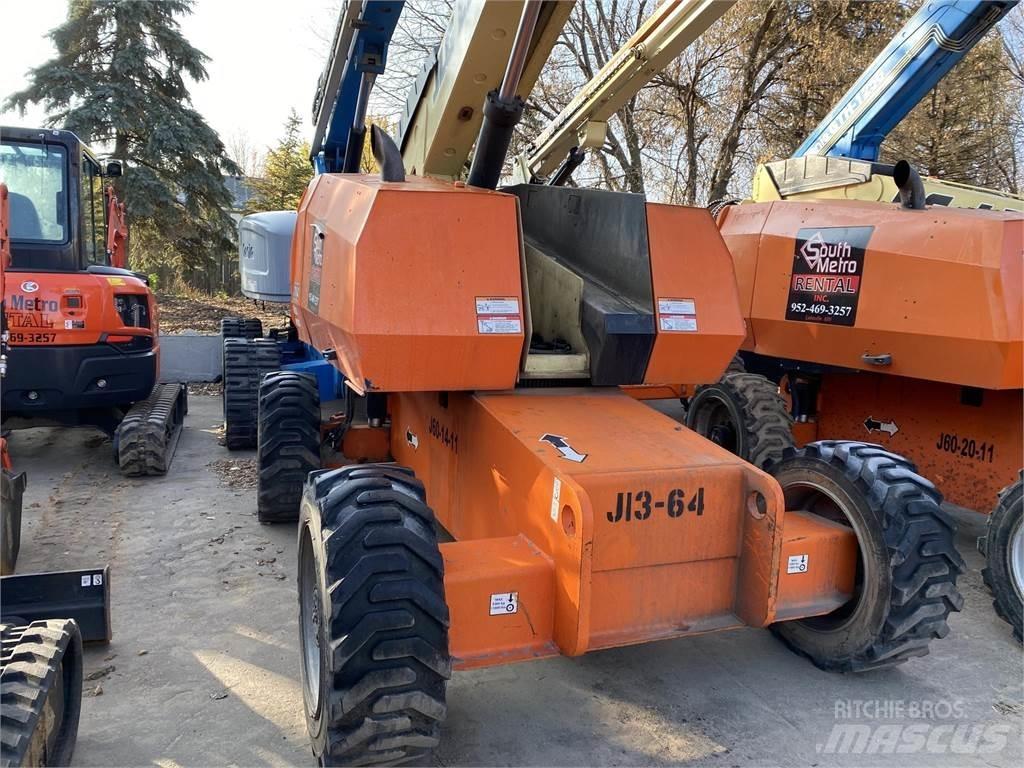JLG 600S 견인식 전동이동 리프트