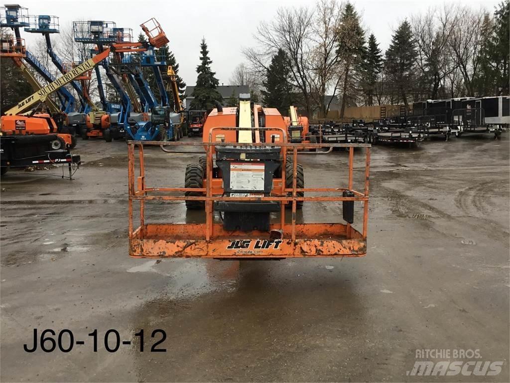 JLG 600S 견인식 전동이동 리프트