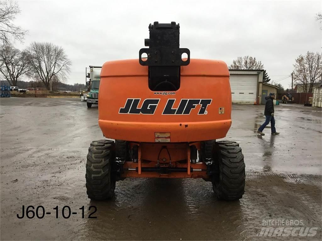JLG 600S 견인식 전동이동 리프트