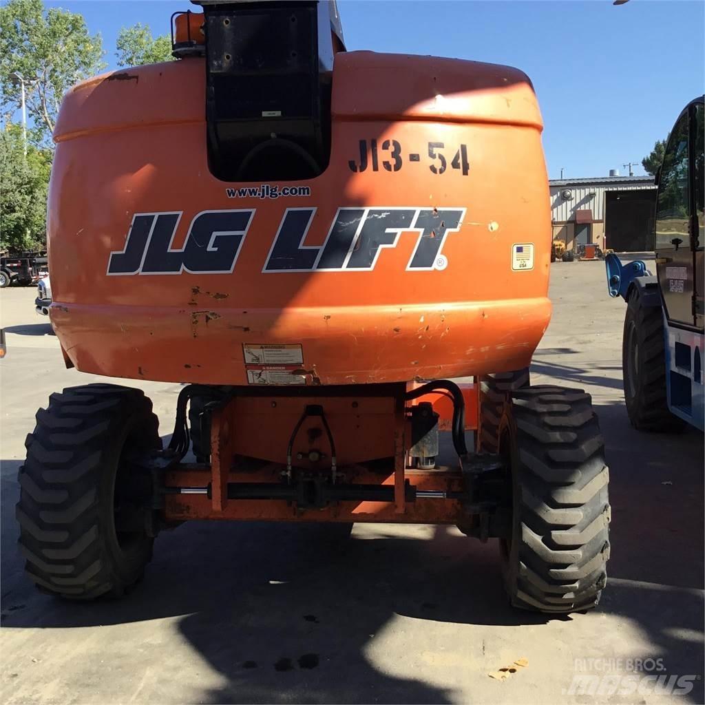JLG 600S 견인식 전동이동 리프트