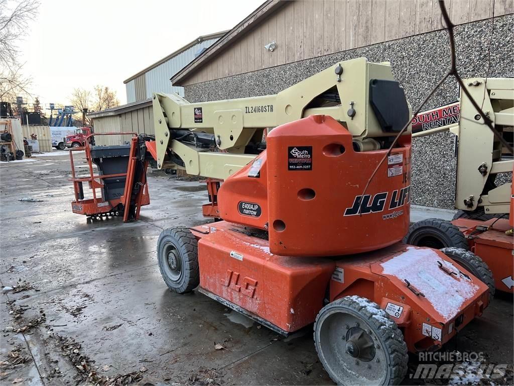 JLG E400AJPN 관절형 전동이동 리프트
