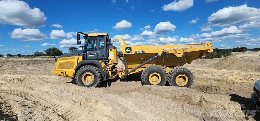 John Deere 310E 연결식 홀러