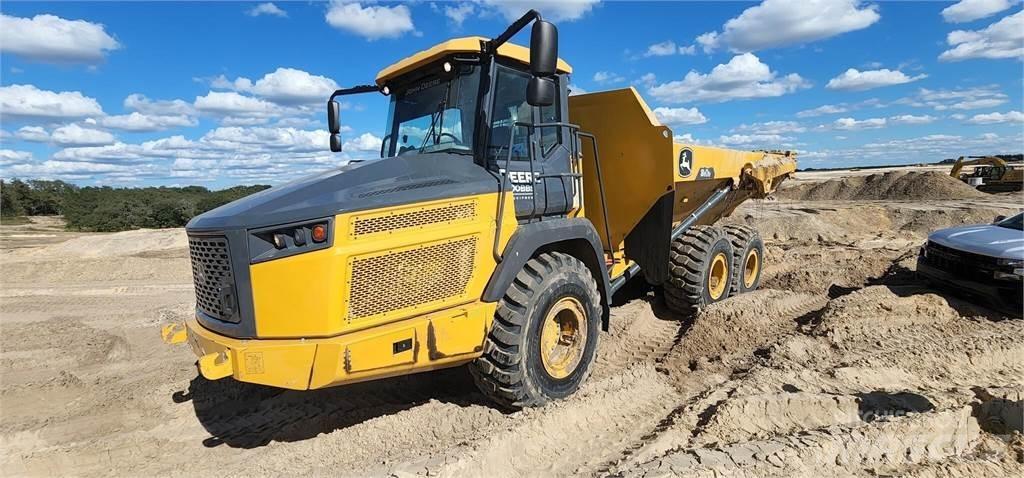 John Deere 310E 연결식 홀러