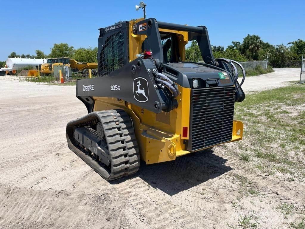 John Deere 325G  스키드로더
