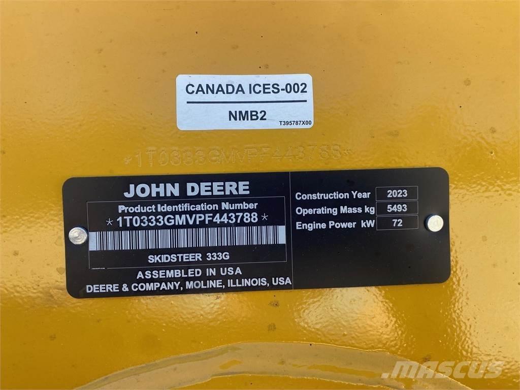John Deere 333G  스키드로더