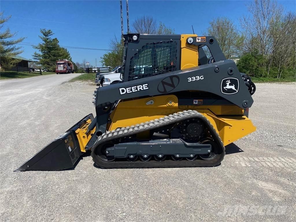 John Deere 333G  스키드로더