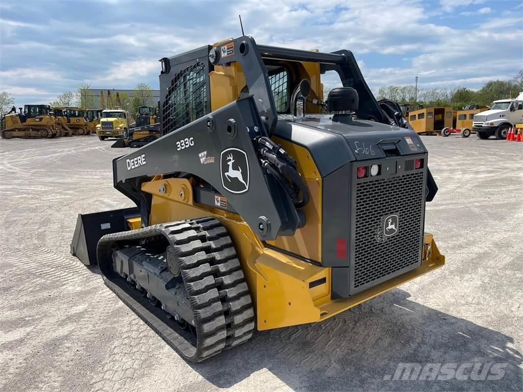 John Deere 333G  스키드로더