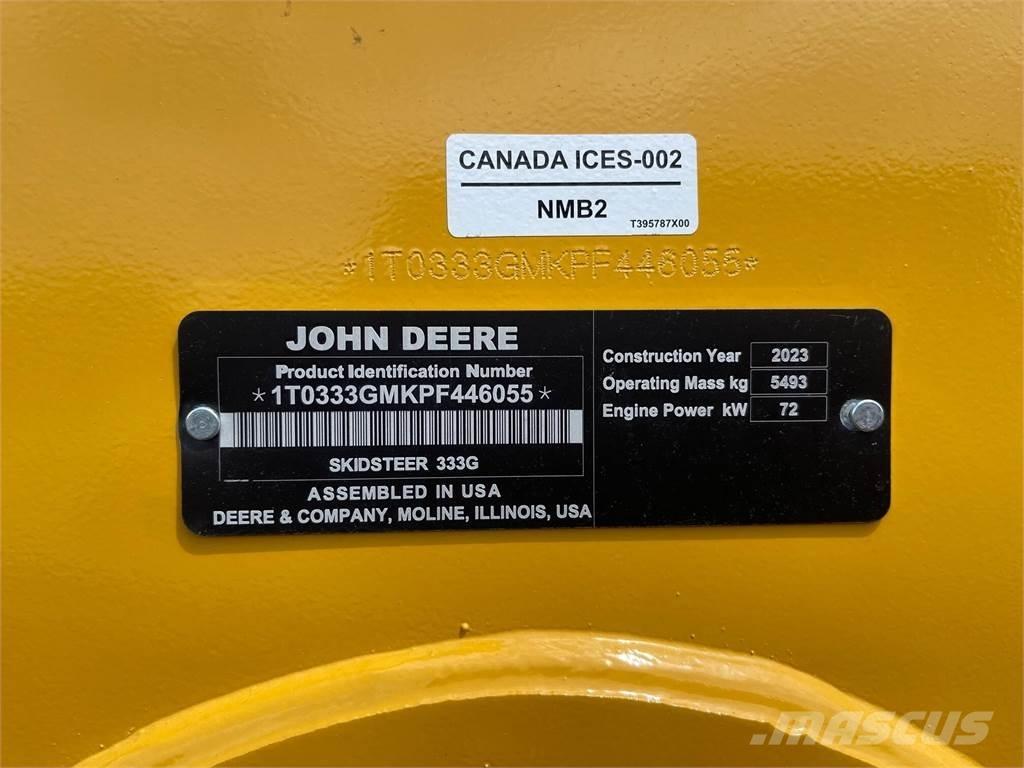 John Deere 333G  스키드로더