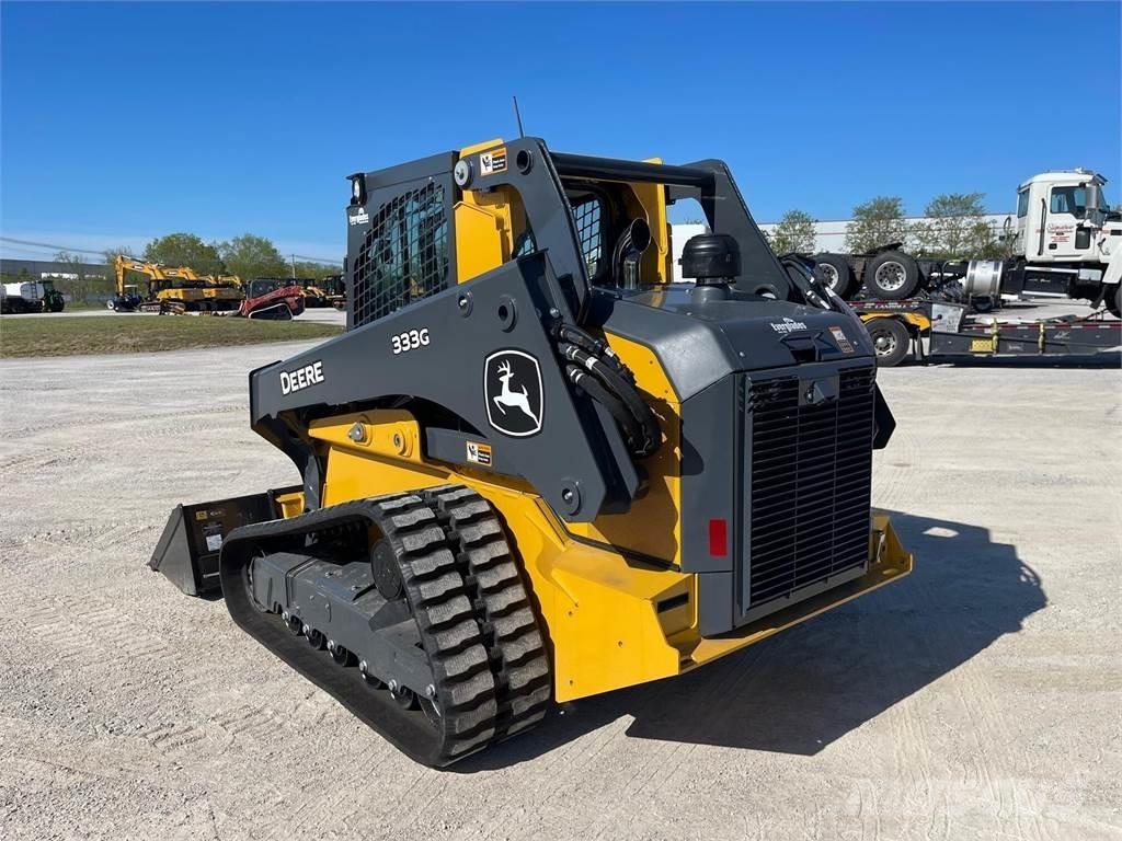 John Deere 333G  스키드로더