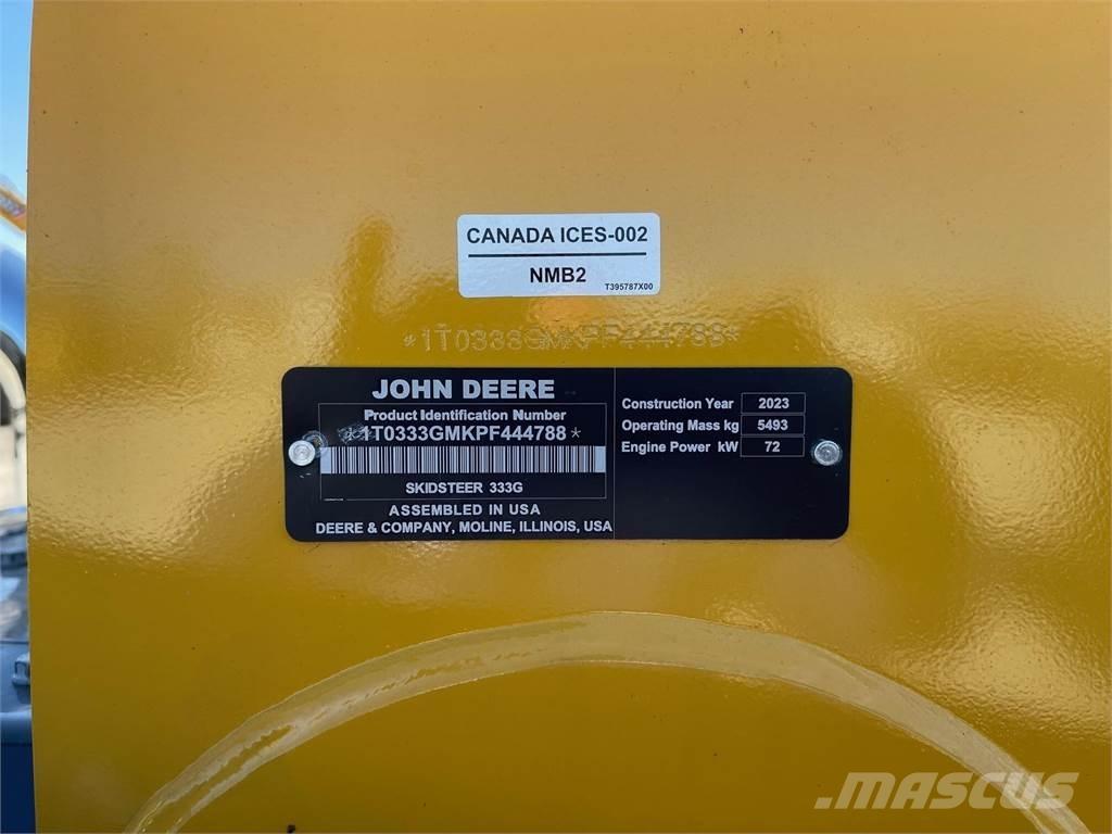 John Deere 333G  스키드로더