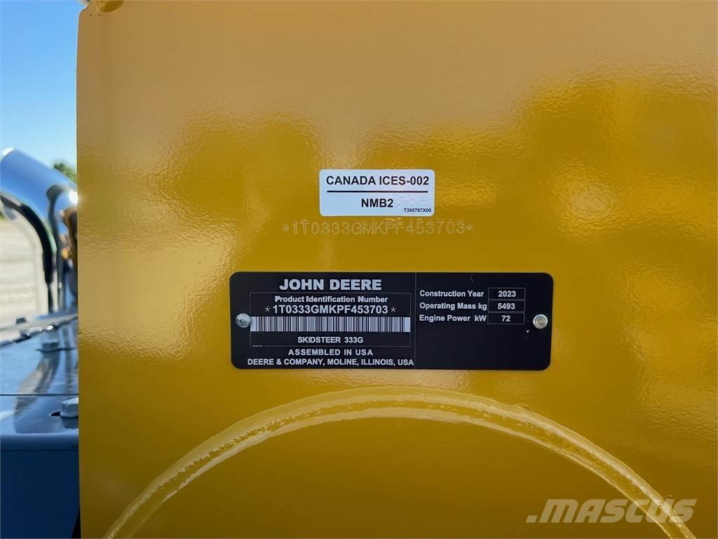 John Deere 333G  스키드로더