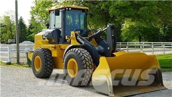 John Deere 524P  휠로우더